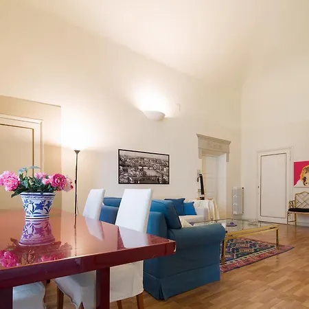 Apartment Spada Florenz